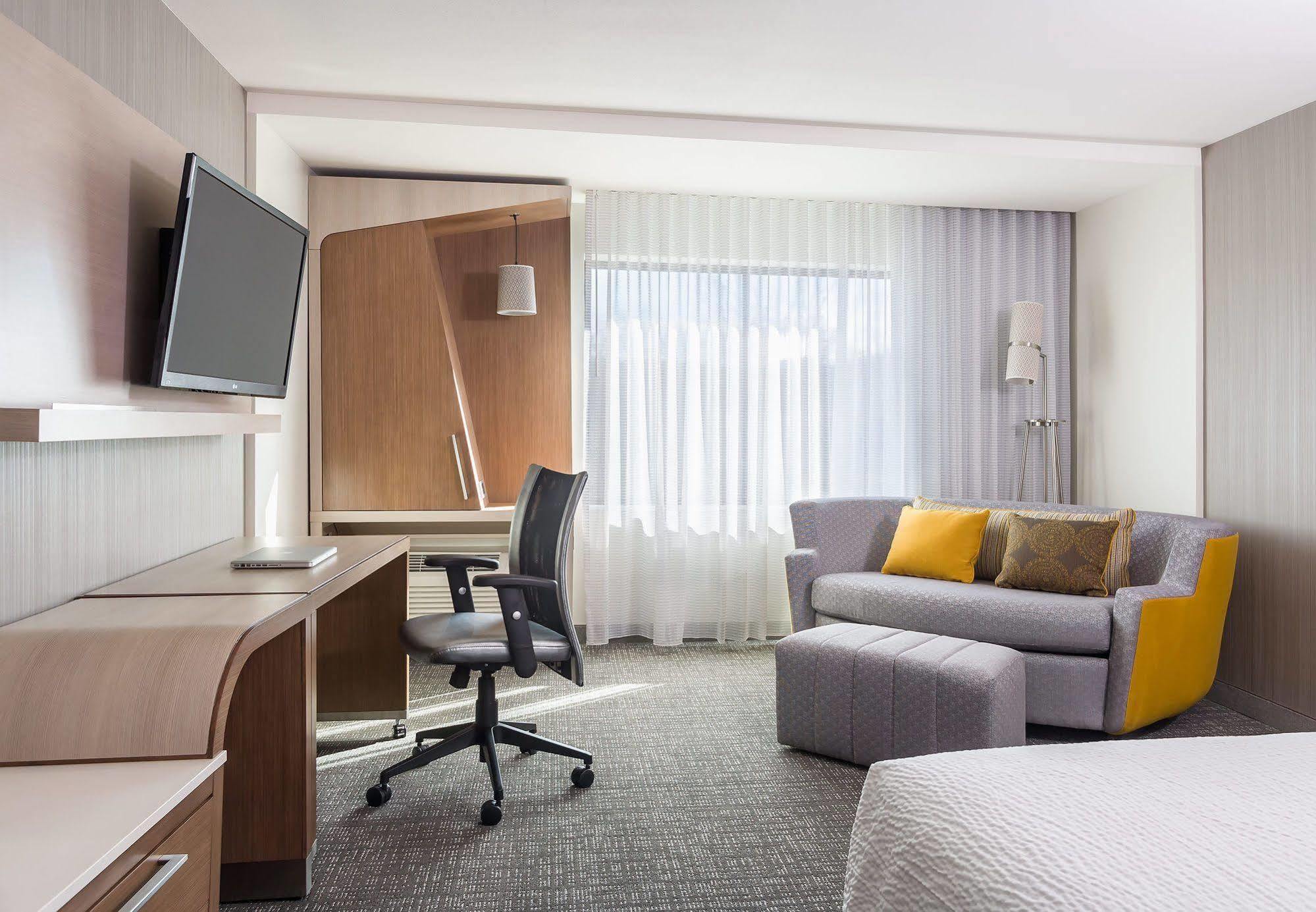 Courtyard By Marriott San Diego El Cajon Exterior foto